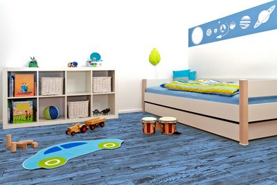 Стоит ли использовать напольную плитку в детской комнате?